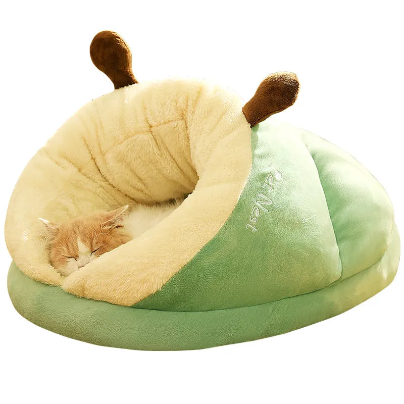 Cozy Winter Pet Bed & Slippers – Soft Nest for Cats & Dogs